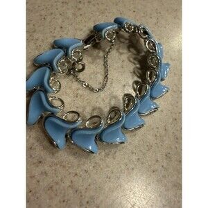 Vintage Baby Blue Silver Lucite Bracelet 50’s Artsy Glam MOD